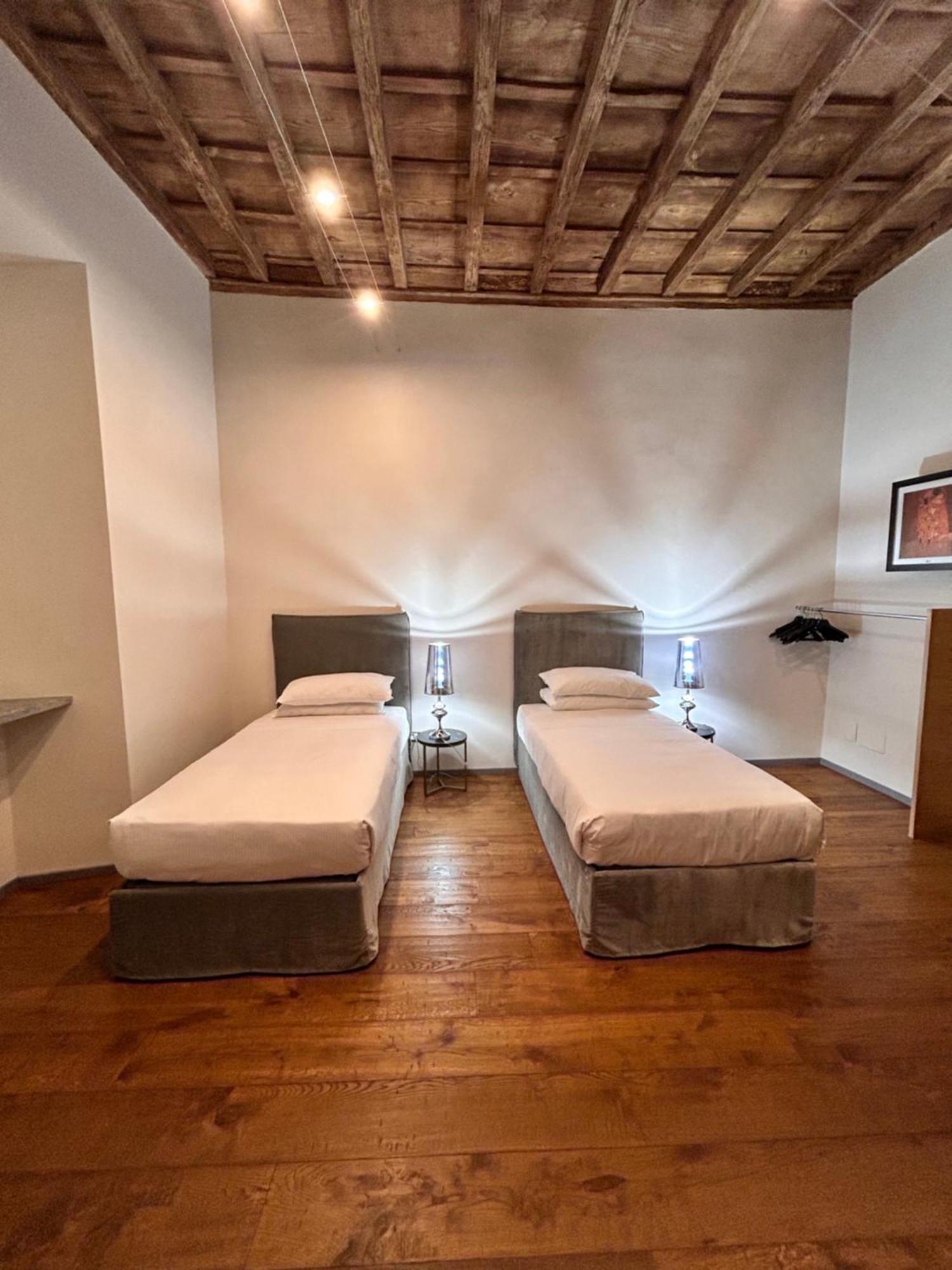 Fontana Di Trevi Roma Luxury Suite מראה חיצוני תמונה