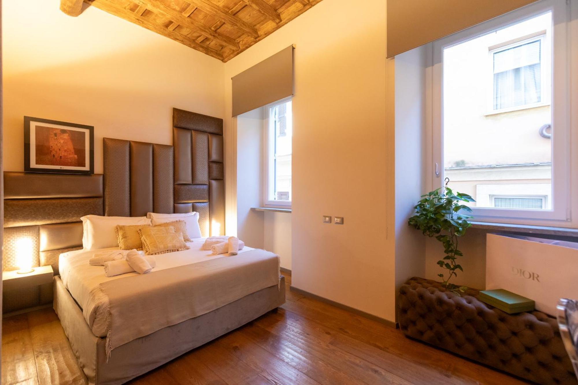 Fontana Di Trevi Roma Luxury Suite מראה חיצוני תמונה