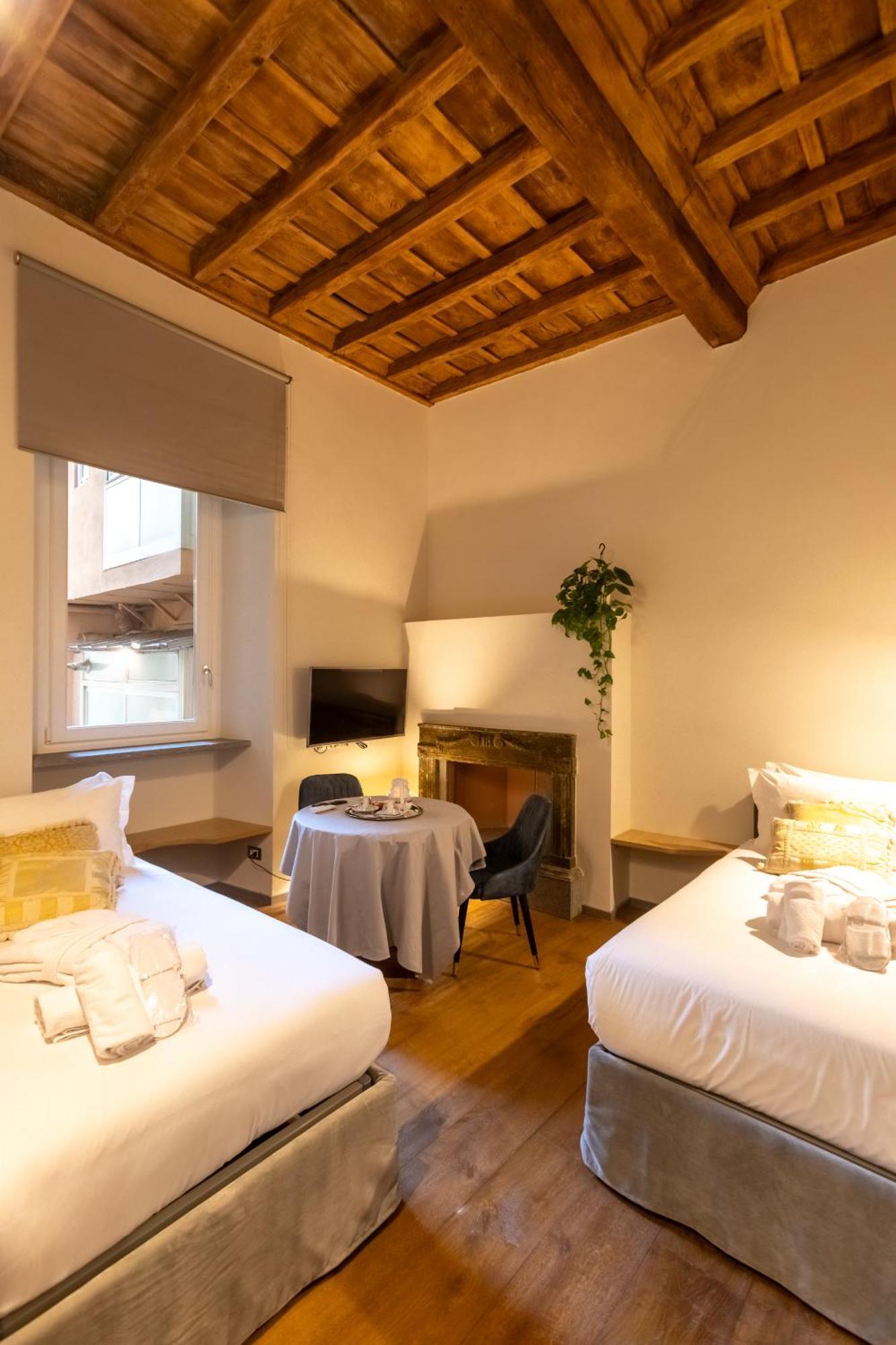 Fontana Di Trevi Roma Luxury Suite מראה חיצוני תמונה