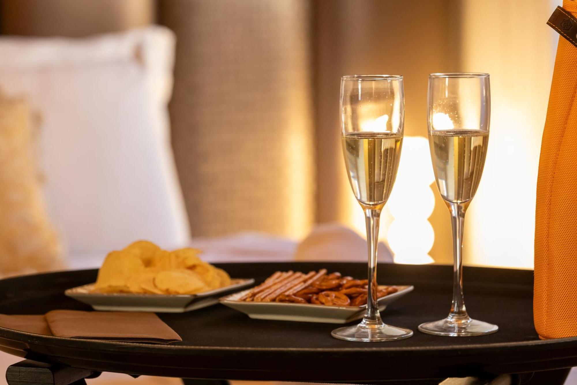Fontana Di Trevi Roma Luxury Suite מראה חיצוני תמונה