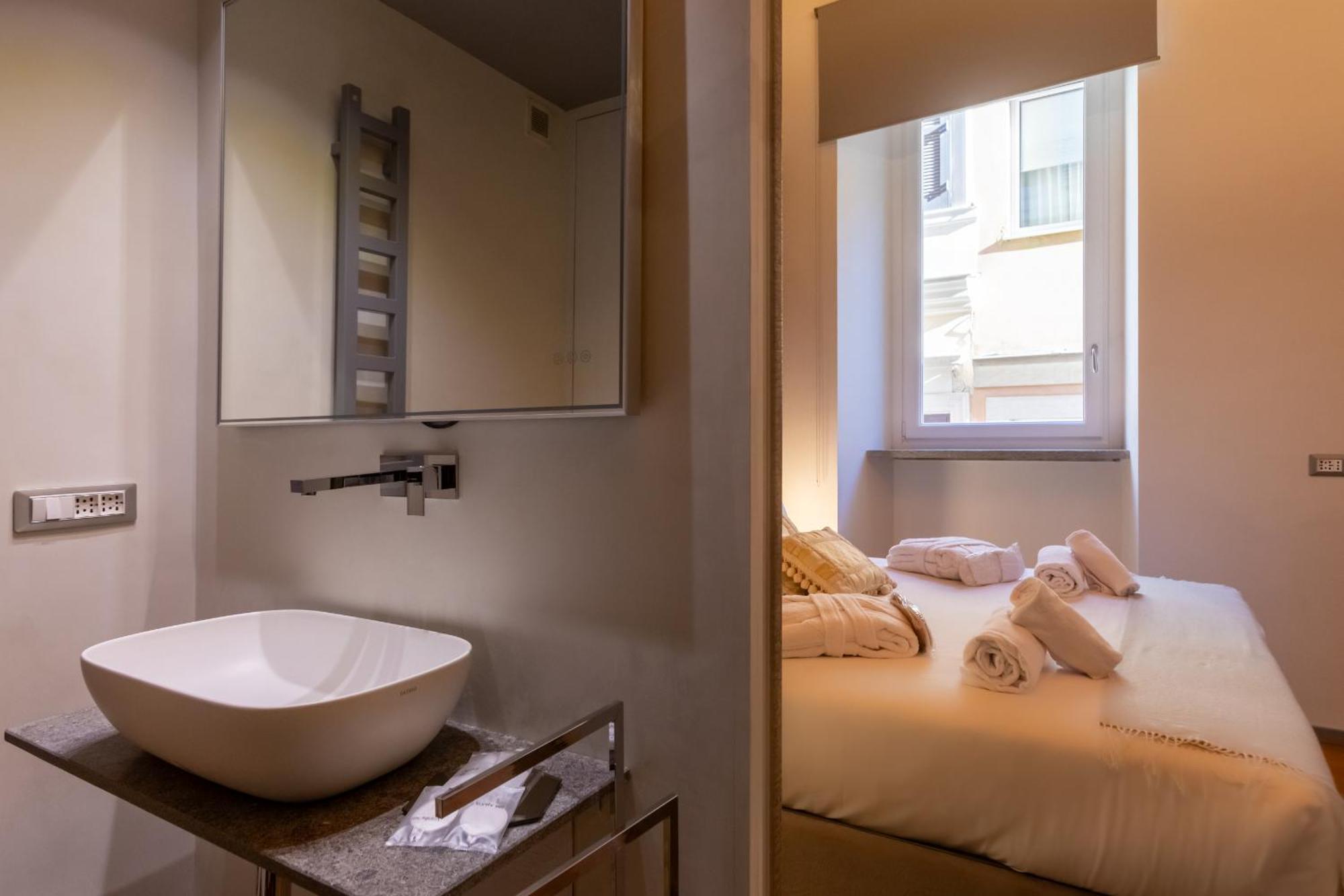 Fontana Di Trevi Roma Luxury Suite מראה חיצוני תמונה