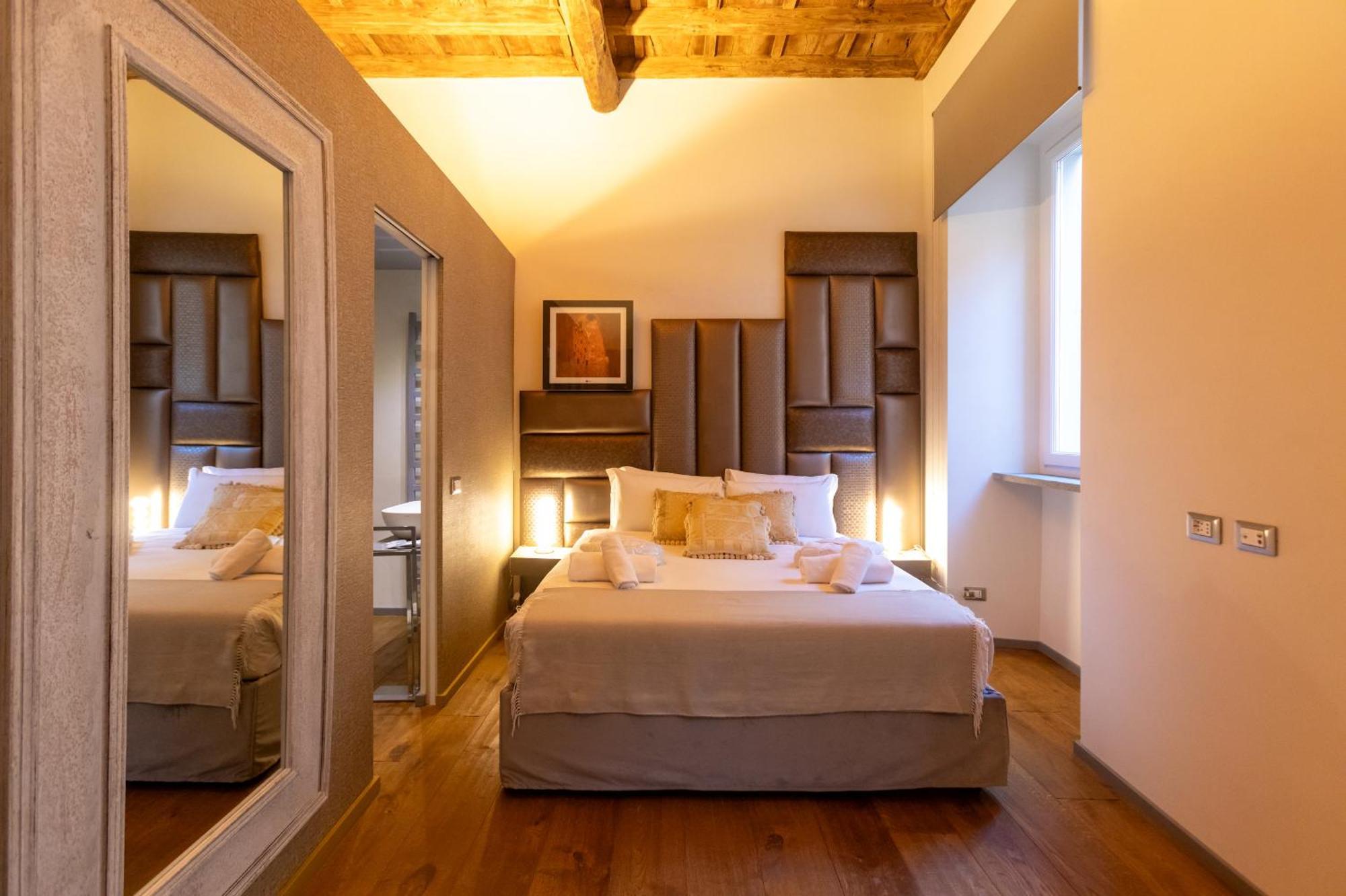 Fontana Di Trevi Roma Luxury Suite מראה חיצוני תמונה